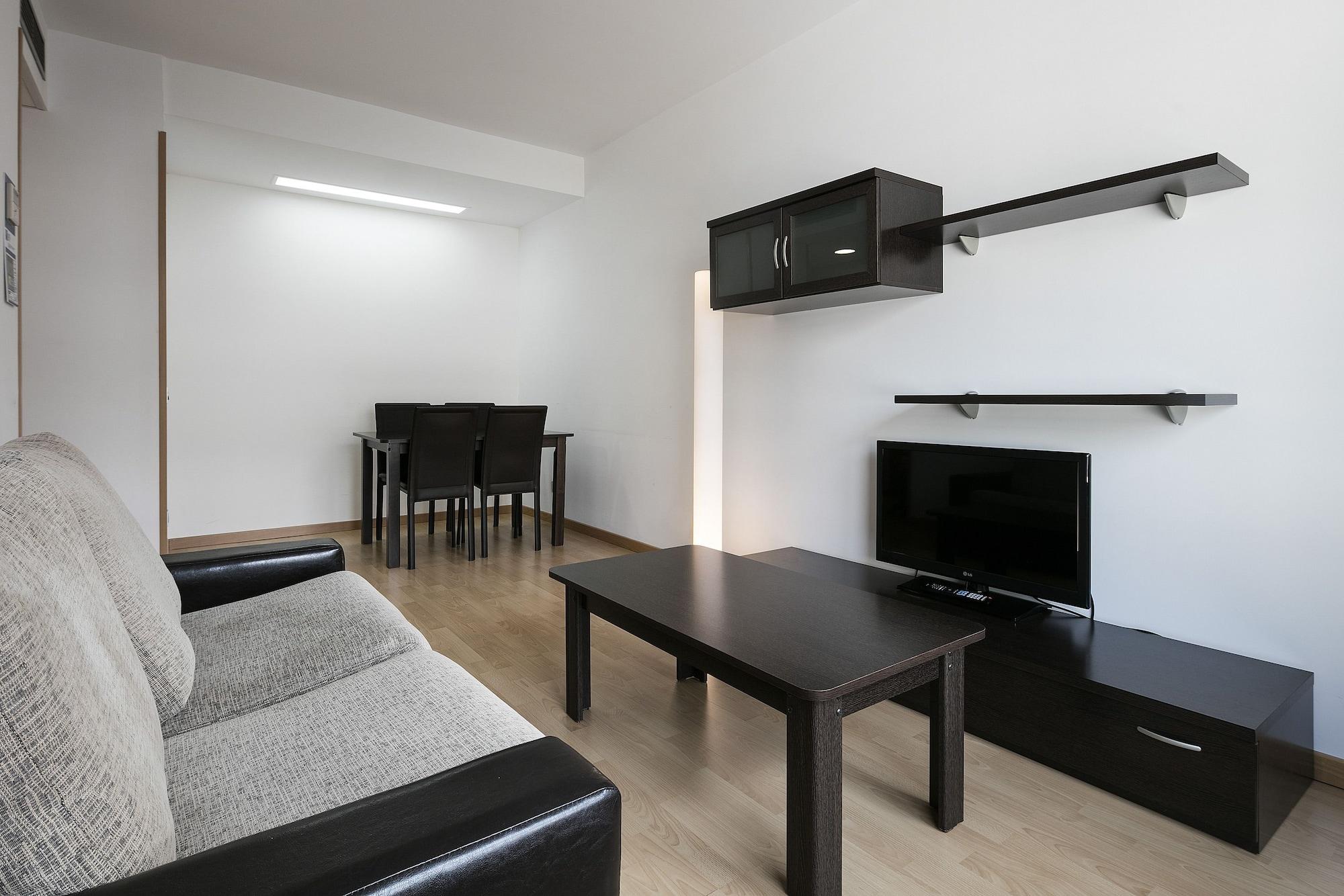 Madrid Airport Suites, Affiliated By Melia Exterior foto