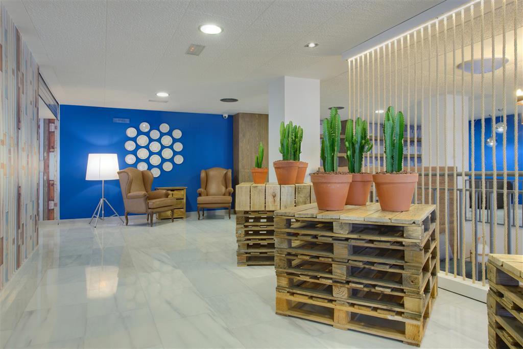 Madrid Airport Suites, Affiliated By Melia Interior foto